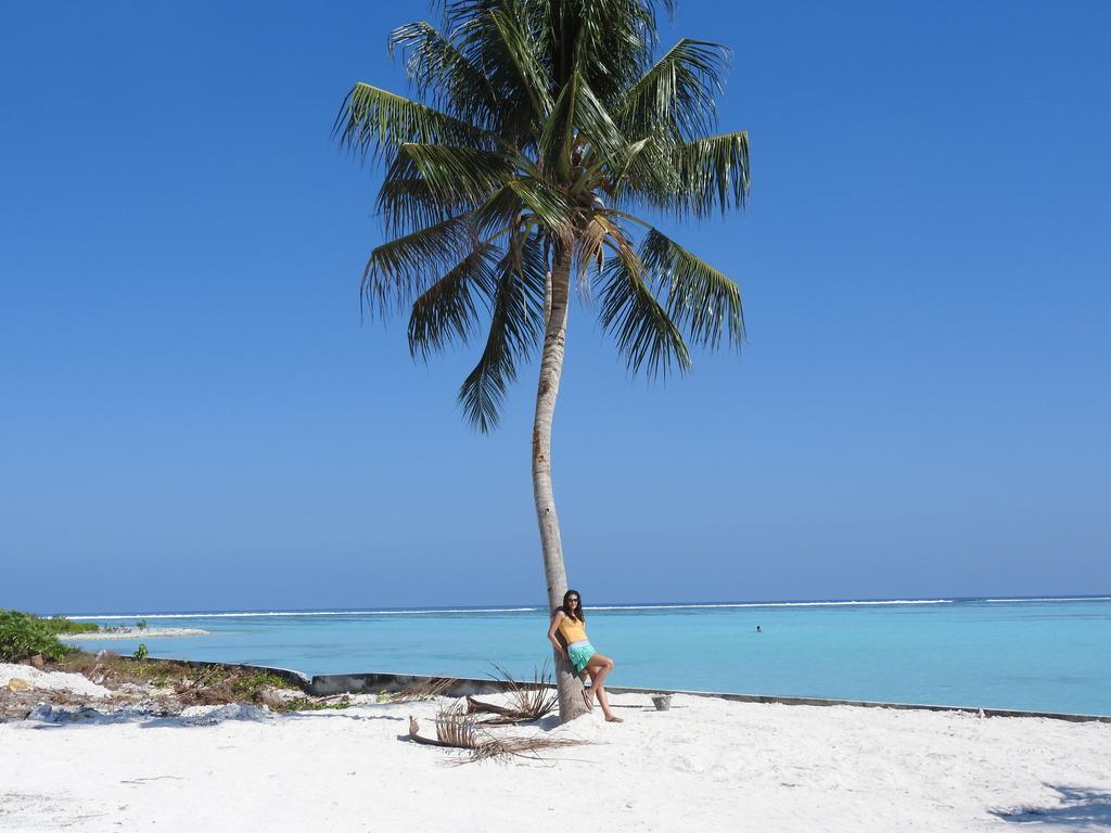 A Pousada Natural Surf House Himmafushi Exterior foto