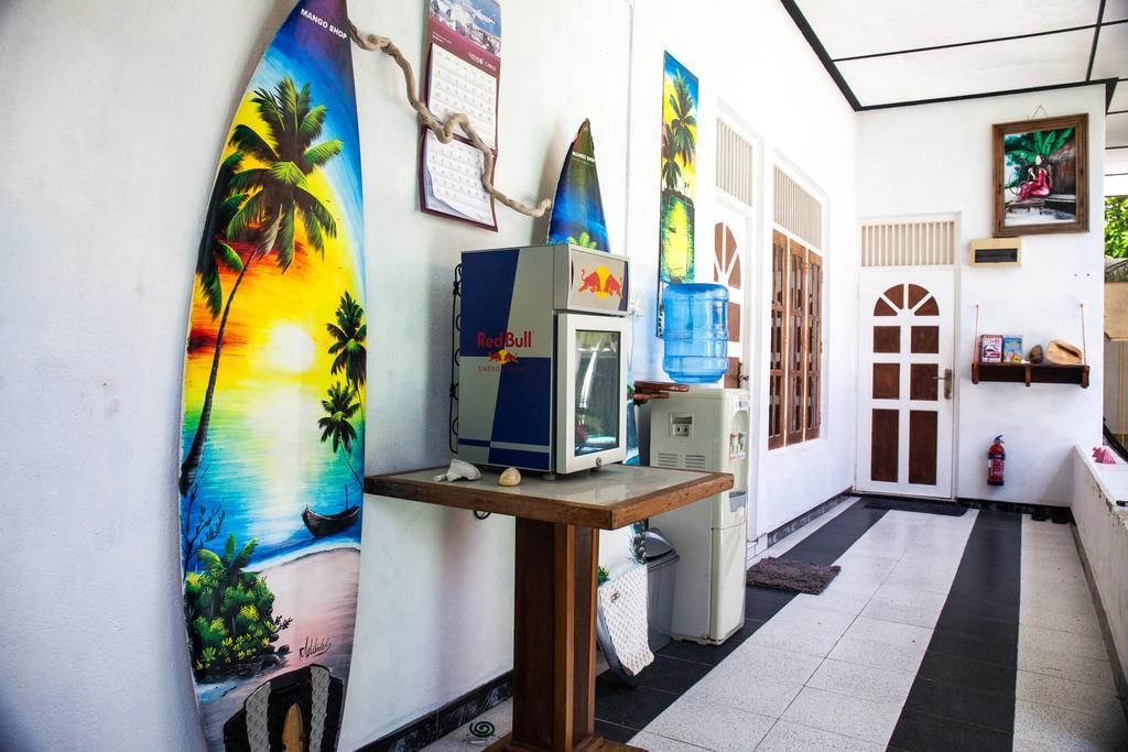 A Pousada Natural Surf House Himmafushi Exterior foto