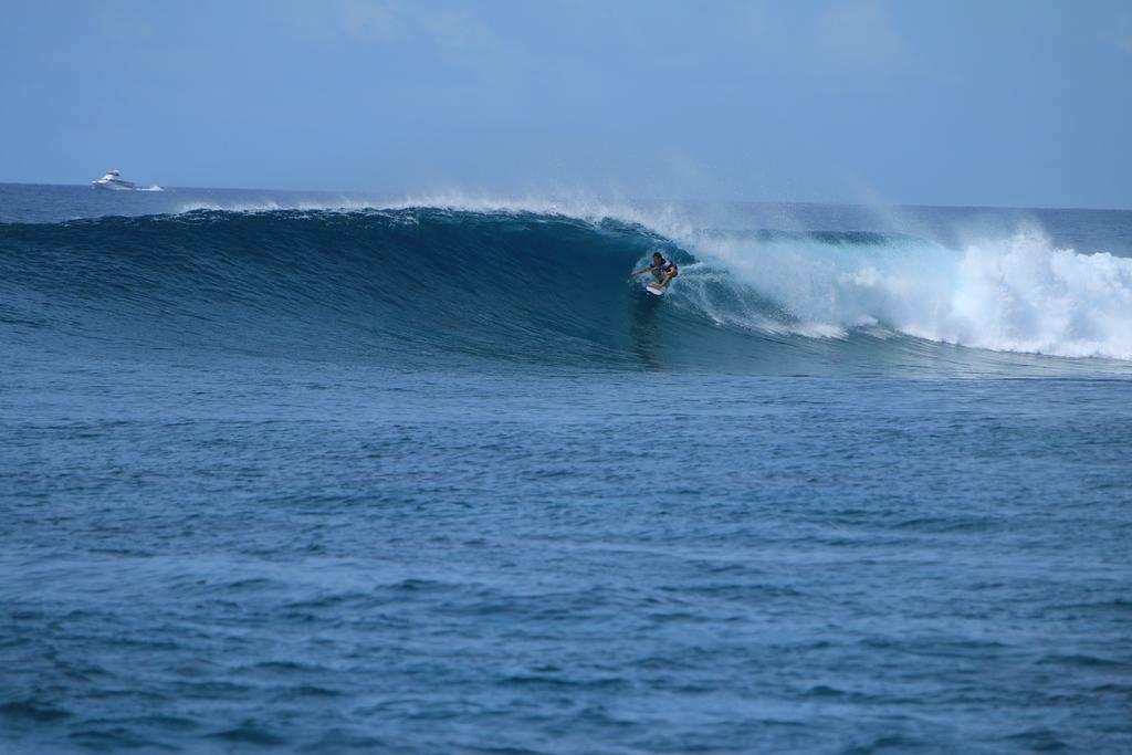 A Pousada Natural Surf House Himmafushi Exterior foto